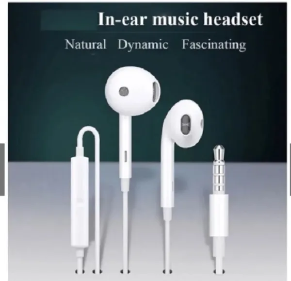 Premium_Earphones_with_3.5mm_Headphone_Plug_–_Wired_Headset_for_Crystal-Clear_Sound_&_Seamless_Comfort