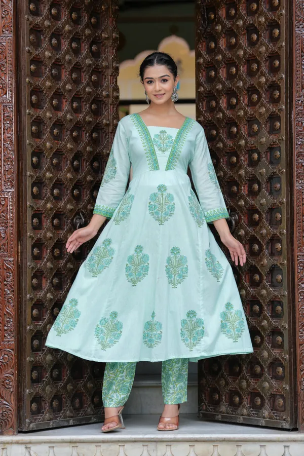 Green_Cotton_Block_Printed_Straight_Suit_With_Embroidered_Neck_Detailing_For_Women