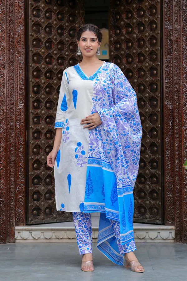 Blue_Cotton_Floral_Boota_Printed_Kurta_Set_With_Mulmul_Dupatta_For_Women