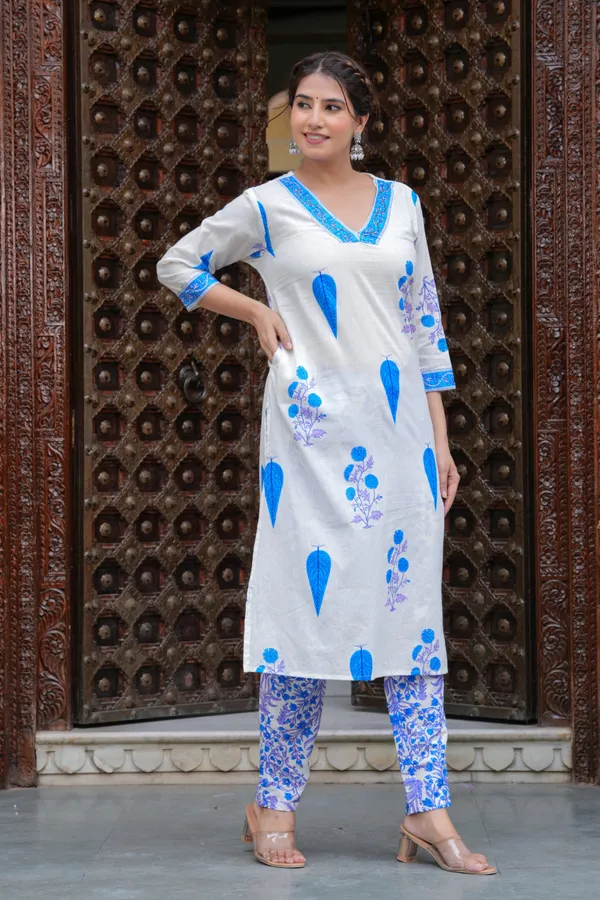 Blue_Cotton_Floral_Boota_Printed_Kurta_Set_With_Mulmul_Dupatta_For_Women