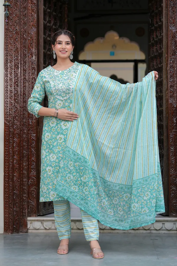 Green_Cotton_Floral_Print_Kurti_Pant_Set_With_Embroidered_Yoke_For_Women