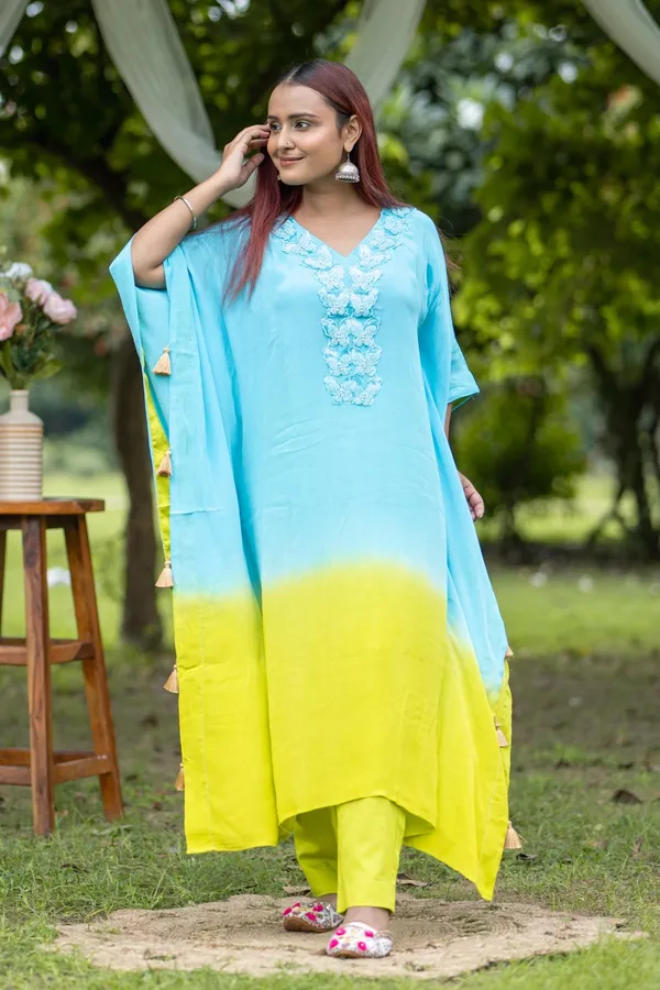 Blue_Elegant_Tie_Dye_Kaftan_Set_With_Embroidered_Detail_For_Women