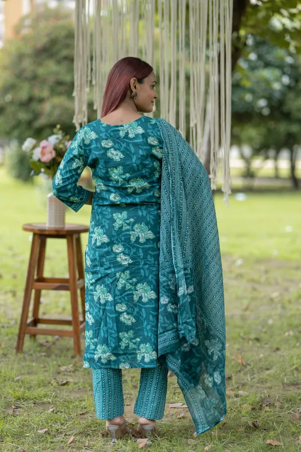 Green_Cotton_Printed_Salwar_Suit_With_Embroidered_Neckline_Mulmul_Dupatta_Ethnic_Set_For_Women