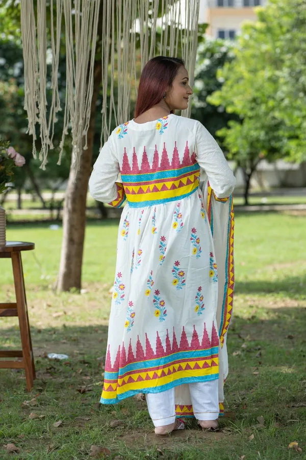 White_Cotton_Handmade_Anarkali_Gown_Kurti_Pant_Dupatta_Set_Floral_Print_Ethnic_Wear_For_Women