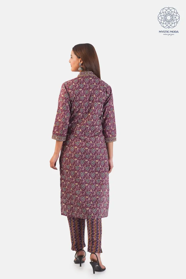 Maroon_Cotton_Printed_Suit_Set_Straight_Kurta_With_Pants_Dupatta_For_Women
