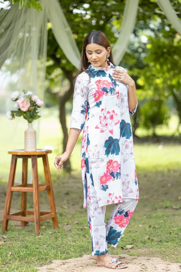 Multicolor_Printed_Straight_Salwar_Kameez_Muslin_Fabric_For_Women