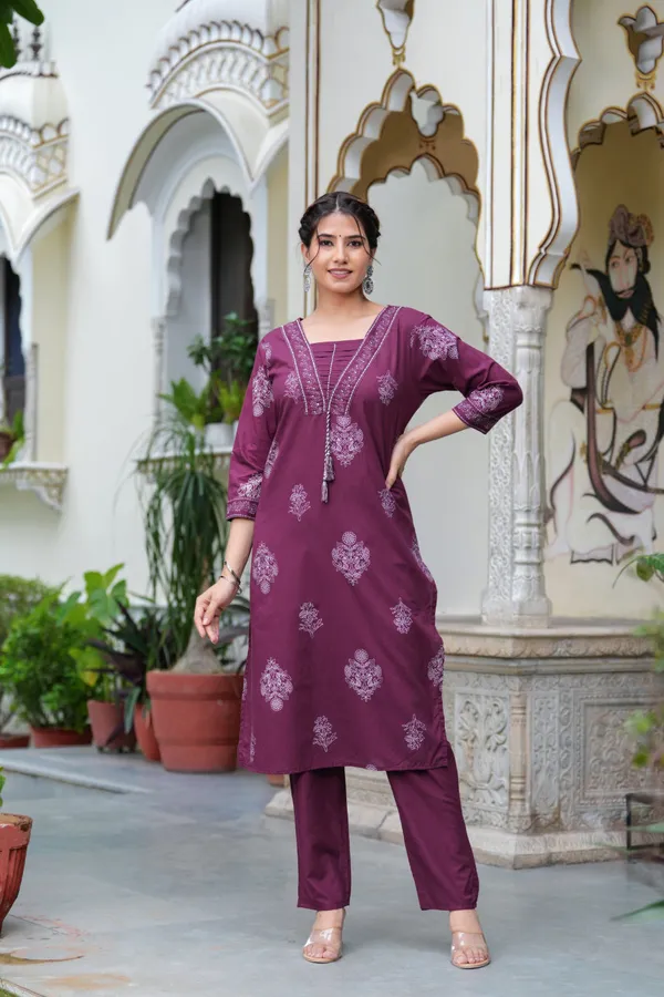 Maroon_Cotton_Straight_Kurta_Set_With_Designer_Yoke_Adda_Work_For_Women