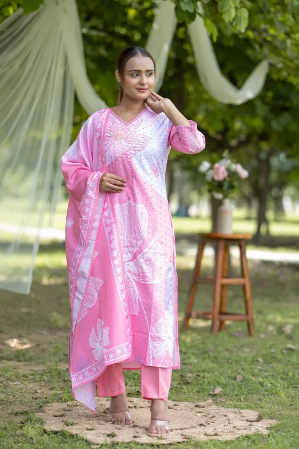 Pink_Cotton_Floral_Embroidered_Lawn_Suit_Elegant_Summer_Wear_For_Women