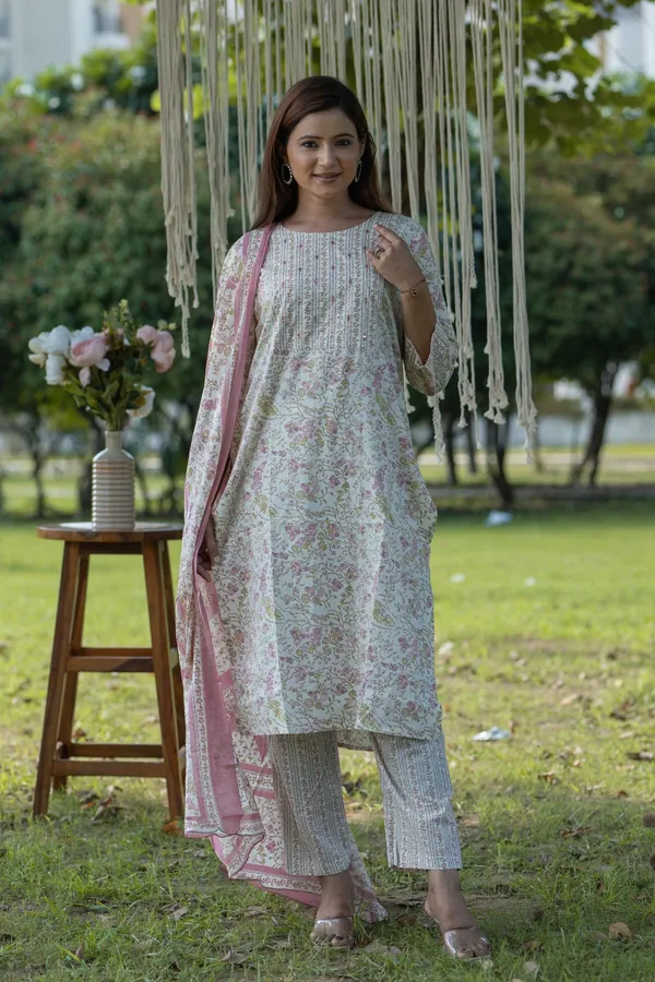 Pink_Cotton_Floral_Printed_Kurta_Pant_Dupatta_Set_Ethnic_Wear_For_Women