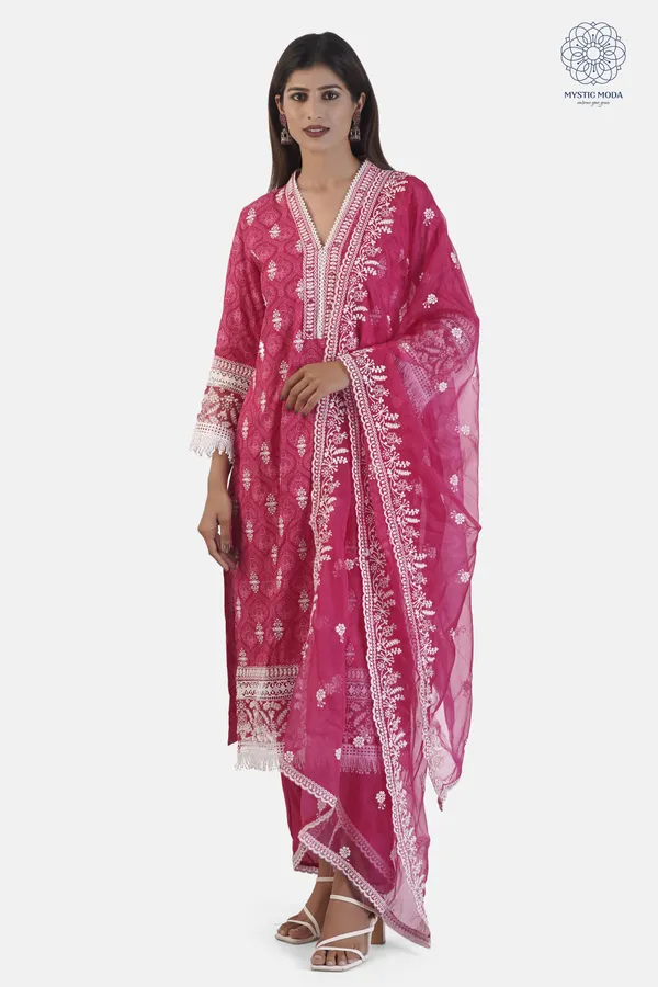 Pink_Rayon_Embroidered_Salwar_Suit_Set_With_Thread_Work_Elegant_Ethnic_Wear_For_Women
