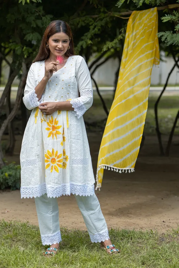 Yellow_Cotton_Embroidered_Soft_Floral_Kurta_Set_With_Accents_For_Women