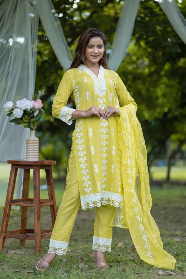 Yellow_Cotton_Embroidered_Stylish_Vibrant_Suit_For_Women