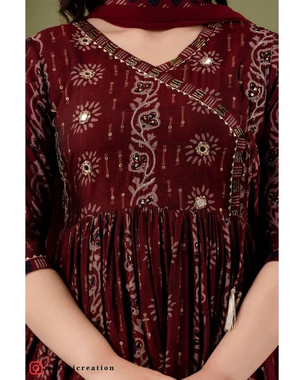 Red_Muslin_Embroidered_Sharara_With_Dupatta_Set_Elegant_Ethnic_Ensemble_For_Women