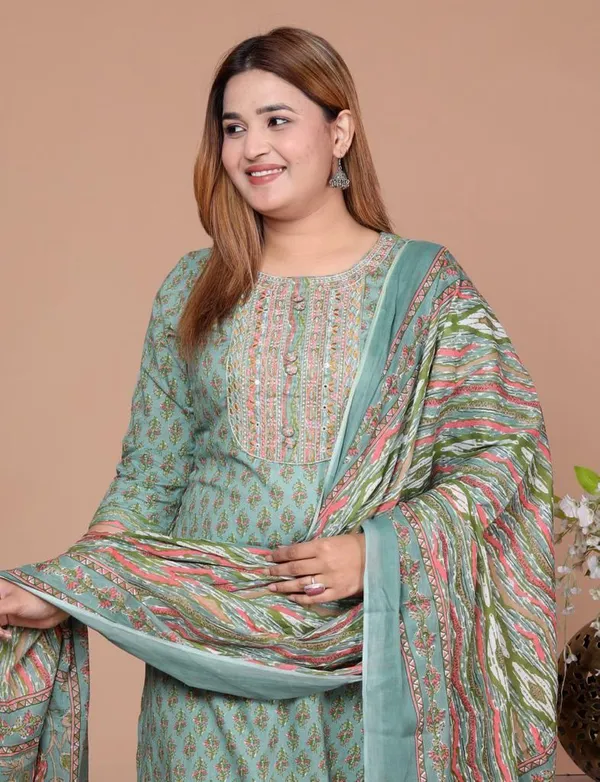 Green_Cotton_Printed_Suit_Set_With_Embroidered_Kurta_Straight_Pants_Dupatta_For_Women