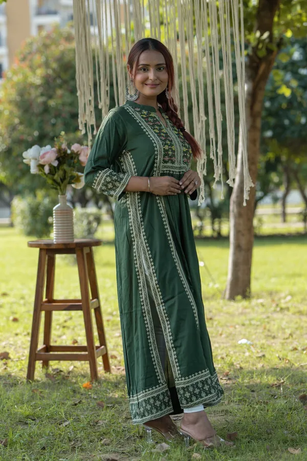 Green_Cotton_Embroidered_Kurta_Stylish_Ethnic_A_Line_Design_For_Women