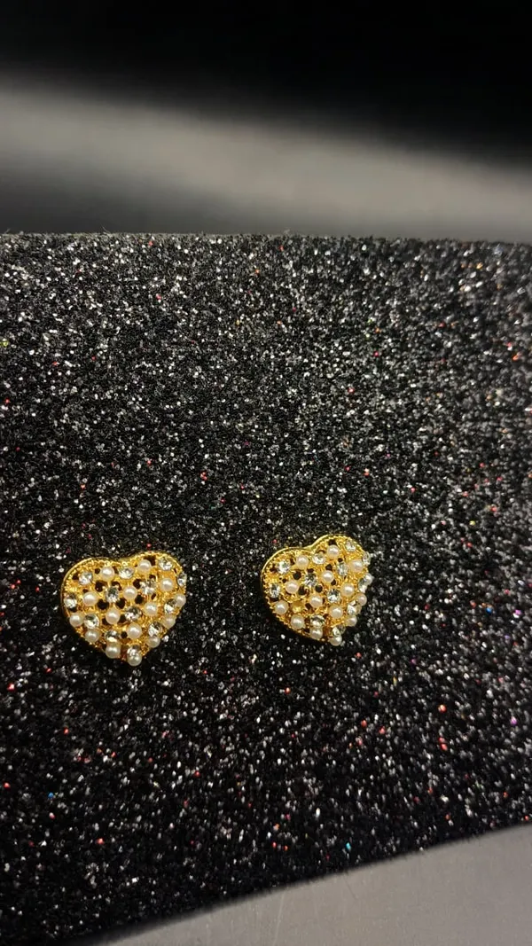 Multicolor_Heart_Shaped_Pearl_And_Stone_Stud_Earrings_Combo_Set_Pack_Of_2