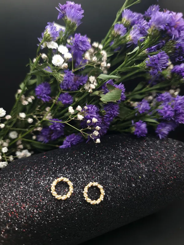 Multicolor_Twisted_Circle_And_Flower_Stud_Earrings_Combo_Set_Pack_Of_2