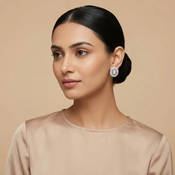 Silver_Elegant_Oval_Stud_Earrings_With_Crystal