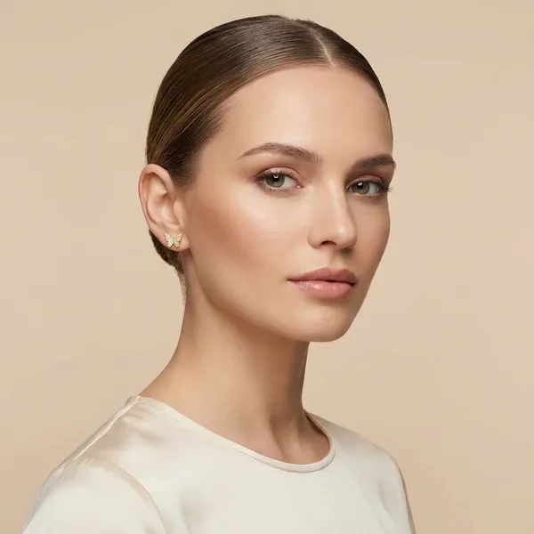 Gold_Elegant_Butterfly_Stud_Earrings