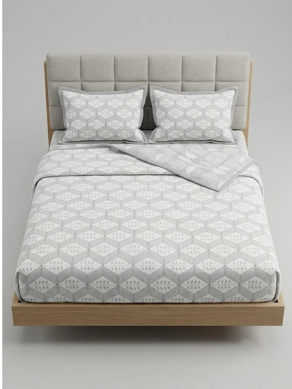 Diamond_Geometric_Cotton_Bedding_Set_Single_Bed_Sheet_Comforter_Lightweight,_Durable_&_Cozy_Ideal_For_Everyday_Use_&_Mild_Winter_,_Grey/Silver