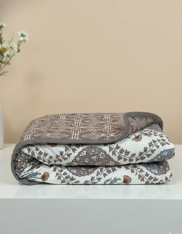 Dohar_Premium_100%_Cotton_Single_Bed_Geometric_Pattern_Tile,_All_Season_Reversible_Blanket,_Soft,_Lightweight_And_Breathable_Ac_Dohar/Quilt/Blanket/For_Bed_Charcoal_Grey