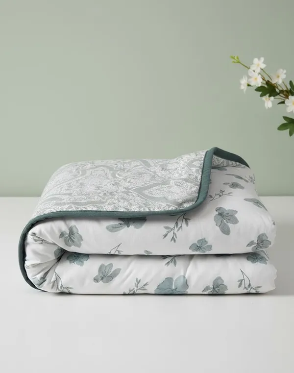 Dohar_Premium_100%_Cotton_Double_Bed_French_Floral_Sprig,_All_Season_Reversible_Blanket,_Soft,_Lightweight_And_Breathable_Ac_Dohar/Quilt/Blanket/For_Bed_Sage_Green