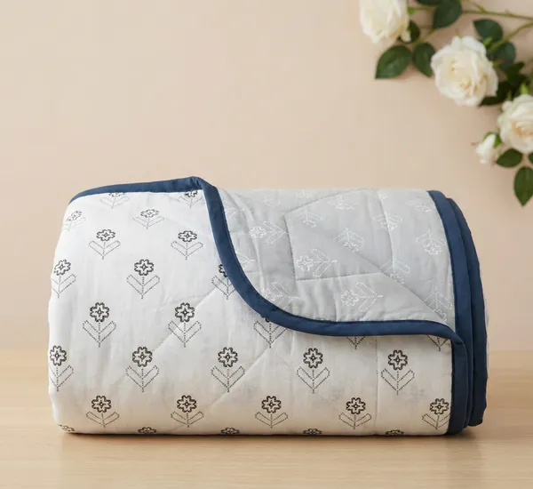Diamond_Floral_Pattern_Cotton_Bedding_Set_Double_Bedsheet_Comforter_Lightweight,_Durable_&_Cozy_Ideal_For_Everyday_Use_&_Mild_Winter_,_Teal_&_Grey