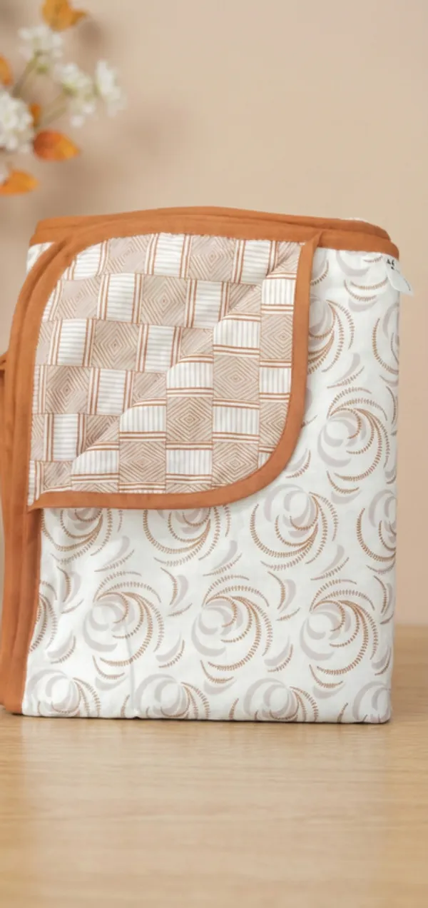 Modern_Reversible_Cotton_Bedding_Set_Double_Bedsheet_Comforter_Lightweight,_Durable_&_Cozy_Ideal_For_Everyday_Use_&_Mild_Winter_,_Tan/Camel