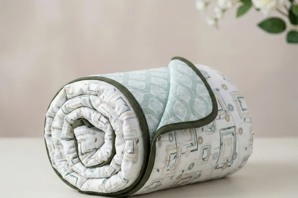 Dohar_Premium_100%_Cotton_Double_Bed_Sketched_Minimalist_Geometry,_All_Season_Reversible_Blanket,_Soft,_Lightweight_And_Breathable_Ac_Dohar/Blanket/For_Bed_Sage/Mint_Green