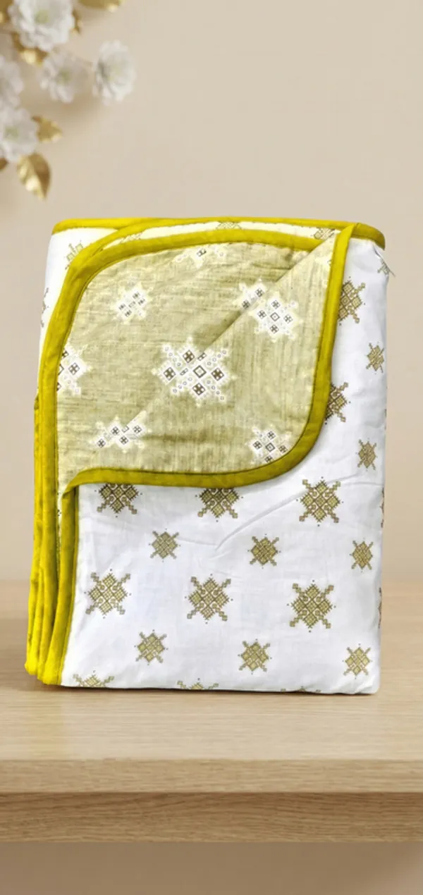 Diamond_Cotton_Bedding_Set_Single_Bed_Sheet_Comforter_Lightweight,_Durable_&_Cozy_Ideal_For_Everyday_Use_&_Mild_Winter_,_Light_Green_&_White