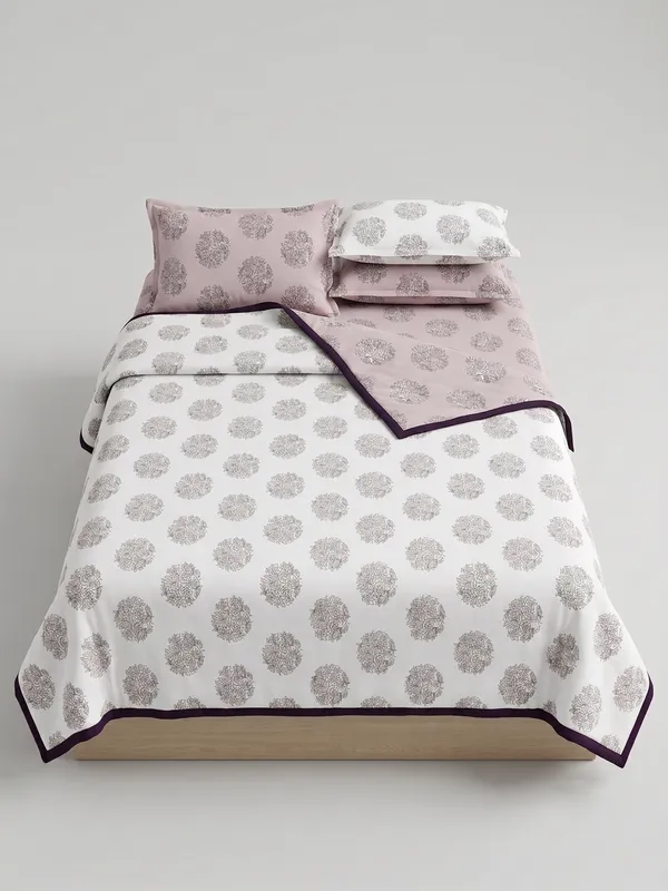 Dohar_Premium_100%_Cotton_Single_Bed_Floral_Medallion_Motif,_All_Season_Reversible_Blanket,_Soft,_Lightweight_And_Breathable_Ac_Dohar/Quilt/Blanket/For_Bed_Cream