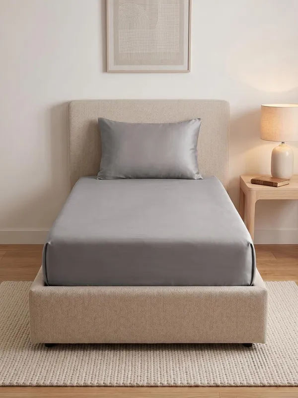 Premium_100%_Cotton_King_Size_Fitted_Sheet_with_All-Around_Elastic,_Snug_Fit_Mattress_Protector,_Ultra-Soft_&_Breathable_Bedspread_�_Slate_Grey_(79_x_59_x_13_inches)