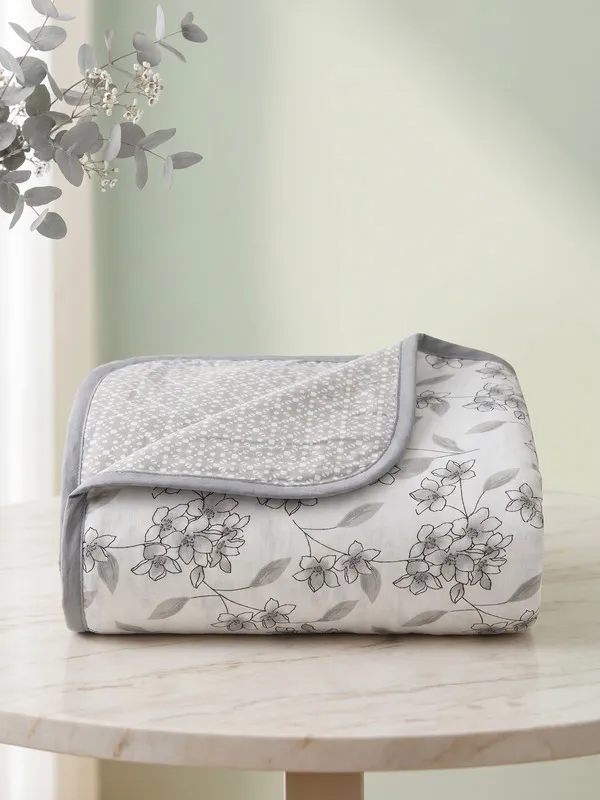Home_Cent_Premium_Reversible_Cotton_Dohar_/_Light_Blanket_�_Minimalist_Charcoal_Grey_Floral_&_Micro-Geometric_Print