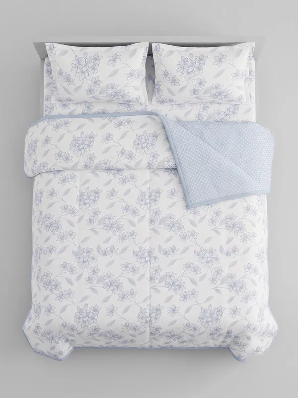 Home_Cent_Premium_Reversible_Cotton_Dohar_/_Light_Blanket_�_Serene_Sky_Blue_Floral_&_Geometric_Coordinate