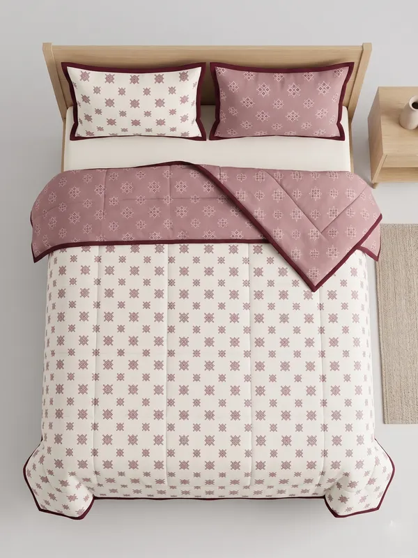 Dohar_Premium_100%_Cotton_Single_Bed_Symmetrical_Print_Style.,_All_Season_Reversible_Blanket,_Soft,_Lightweight_And_Breathable_Ac_Dohar/Quilt/Blanket/For_Bed_Pink_&_White