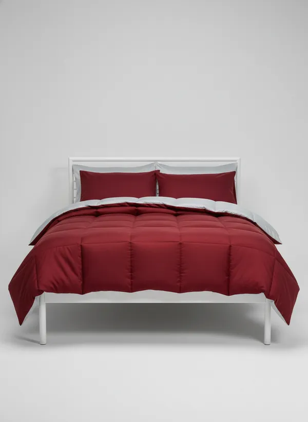 Signature_Reversible_Box-Stitch_Comforter_Premium_Down-Feel_Insert_With_4_Corner_Tabs,_Machine_Washable_(Grey_And_Red)