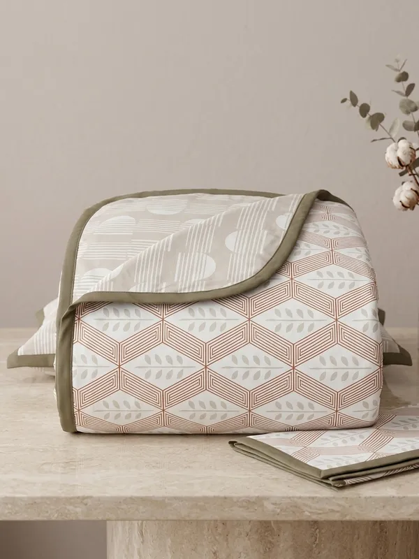 Diamond_Geometric_Cotton_Bedding_Set_Single_Bed_Sheet_Comforter_Lightweight,_Durable_&_Cozy_Ideal_For_Everyday_Use_&_Mild_Winter_,_Beige/Sand