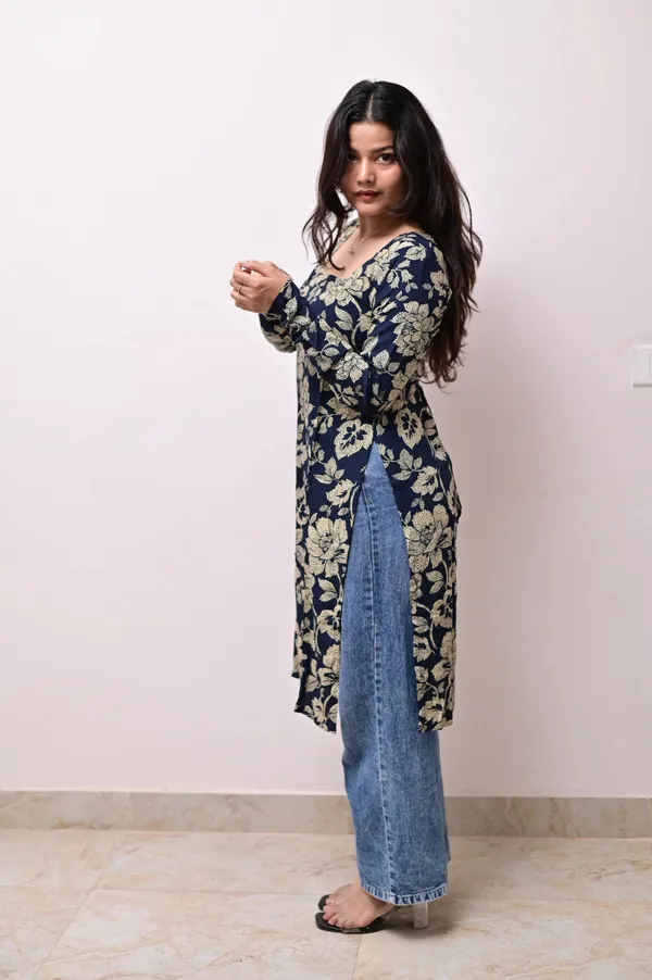 Blue_Hand_Block_Printed_Pure_Cotton_Kurti