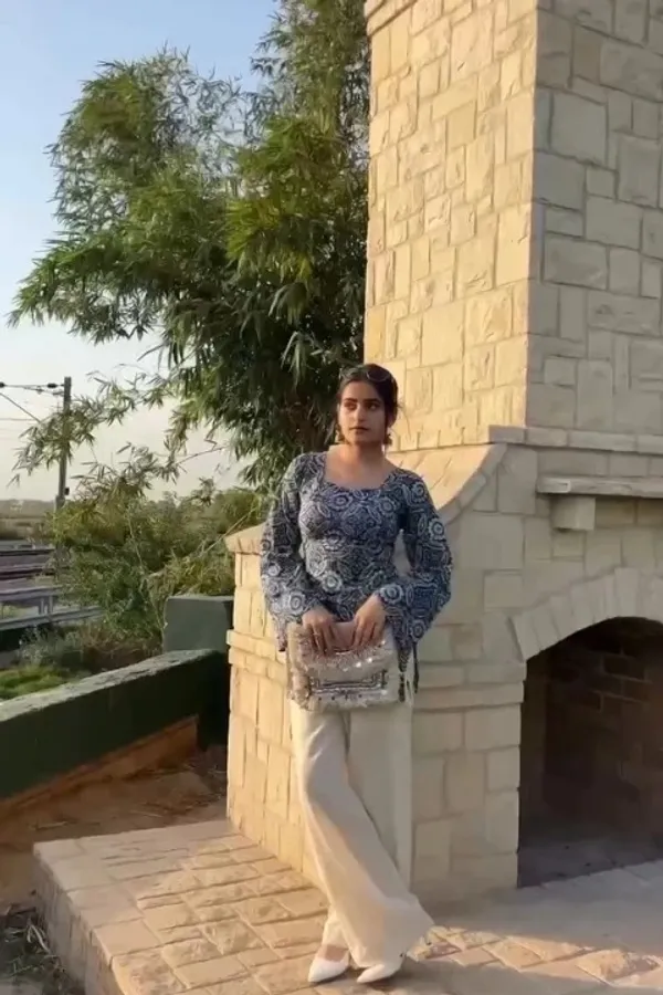 Light_Blue_Hand_Block_Printed_Pure_Cotton_Short_Kurti_For_Women