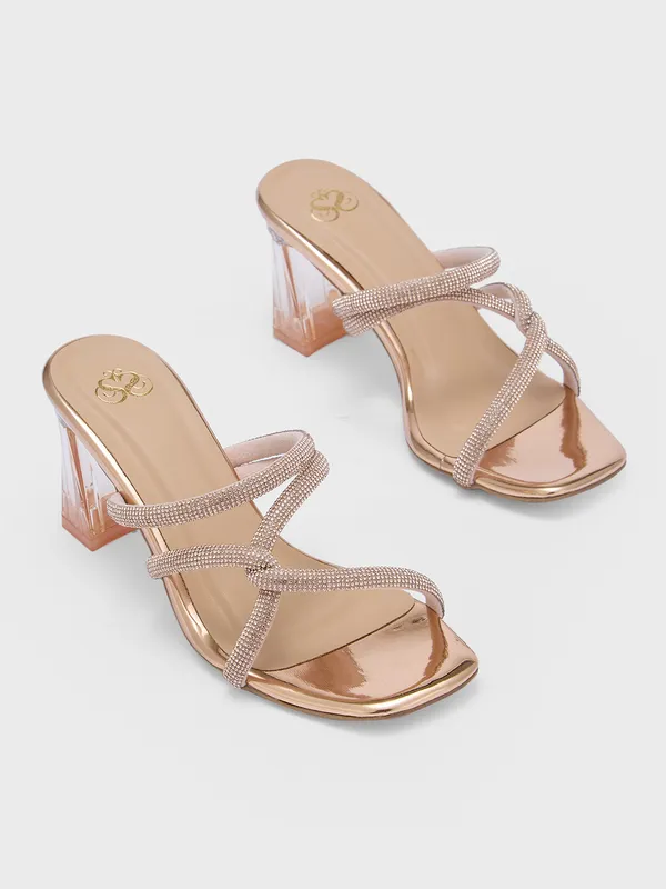 Women_Block_Party_Sandals