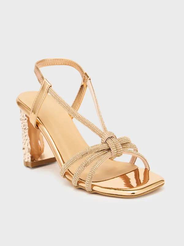 Women_Block_Party_Sandals