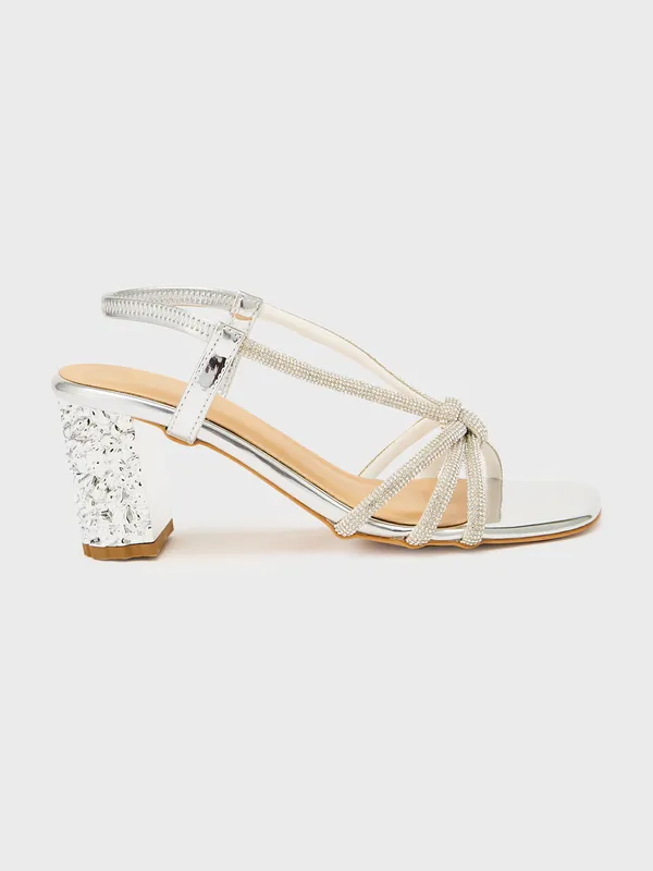 Women_Block_Party_Sandals