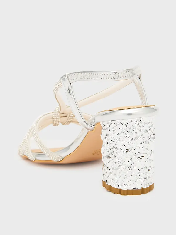 Women_Block_Party_Sandals