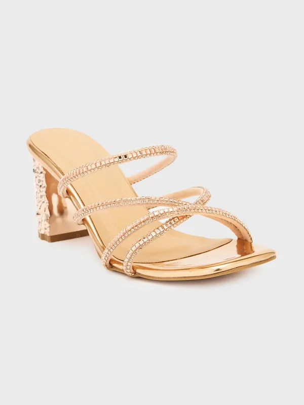 Women_Block_Party_Sandals