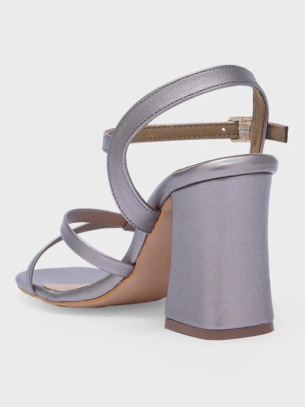 Women_Block_Smart_Casual_Sandals