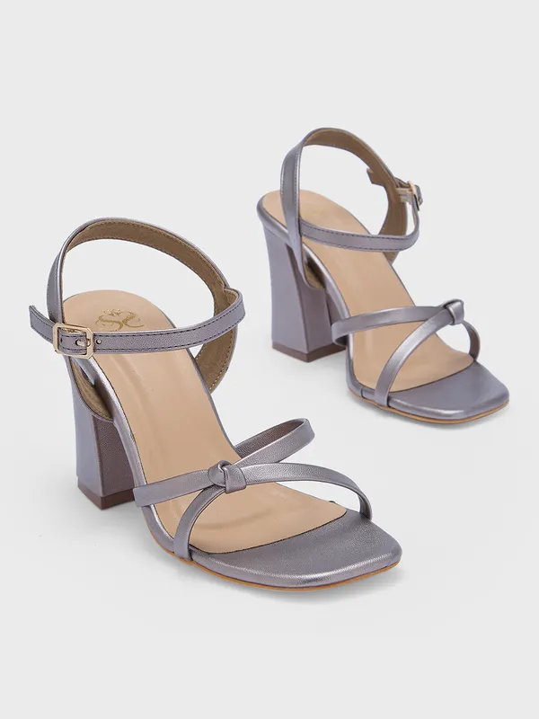 Women_Block_Smart_Casual_Sandals