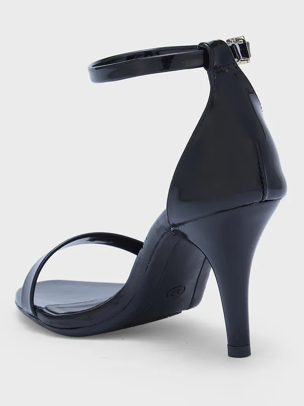 Women_Slim_Party_Sandals