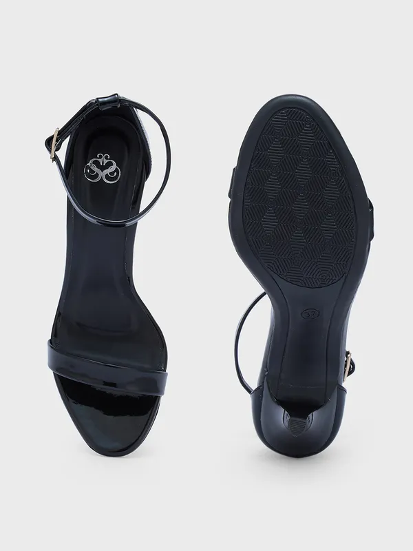 Women_Slim_Party_Sandals