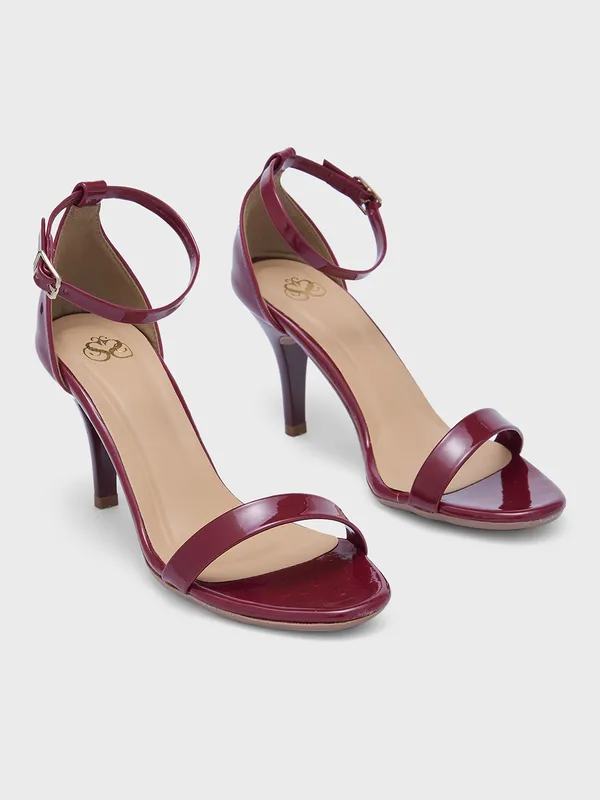 Women_Slim_Party_Sandals