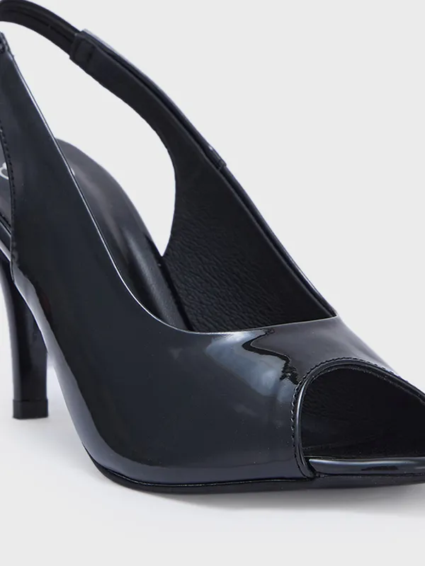 Women_Slim_Smart_Casual_Sandals